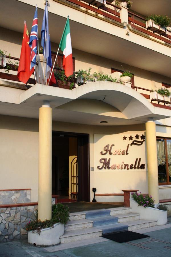 Hotel Marinella Pizzo  Exteriör bild
