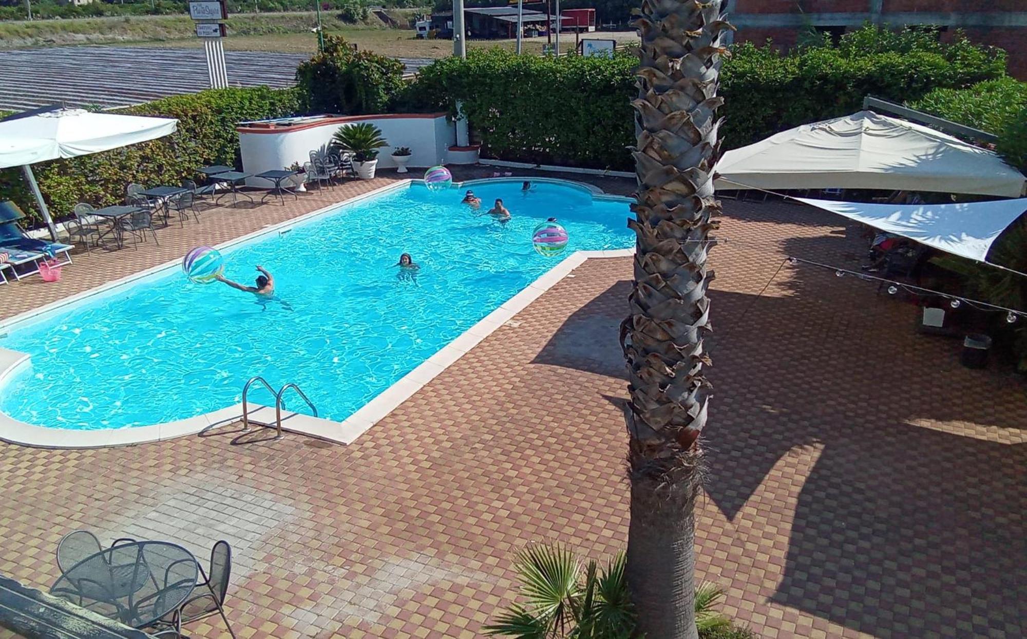 Hotel Marinella Pizzo  Exteriör bild